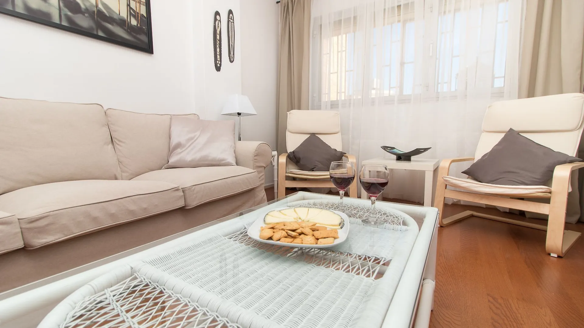 Stunning 3 Bedrooms Apartment Malaga