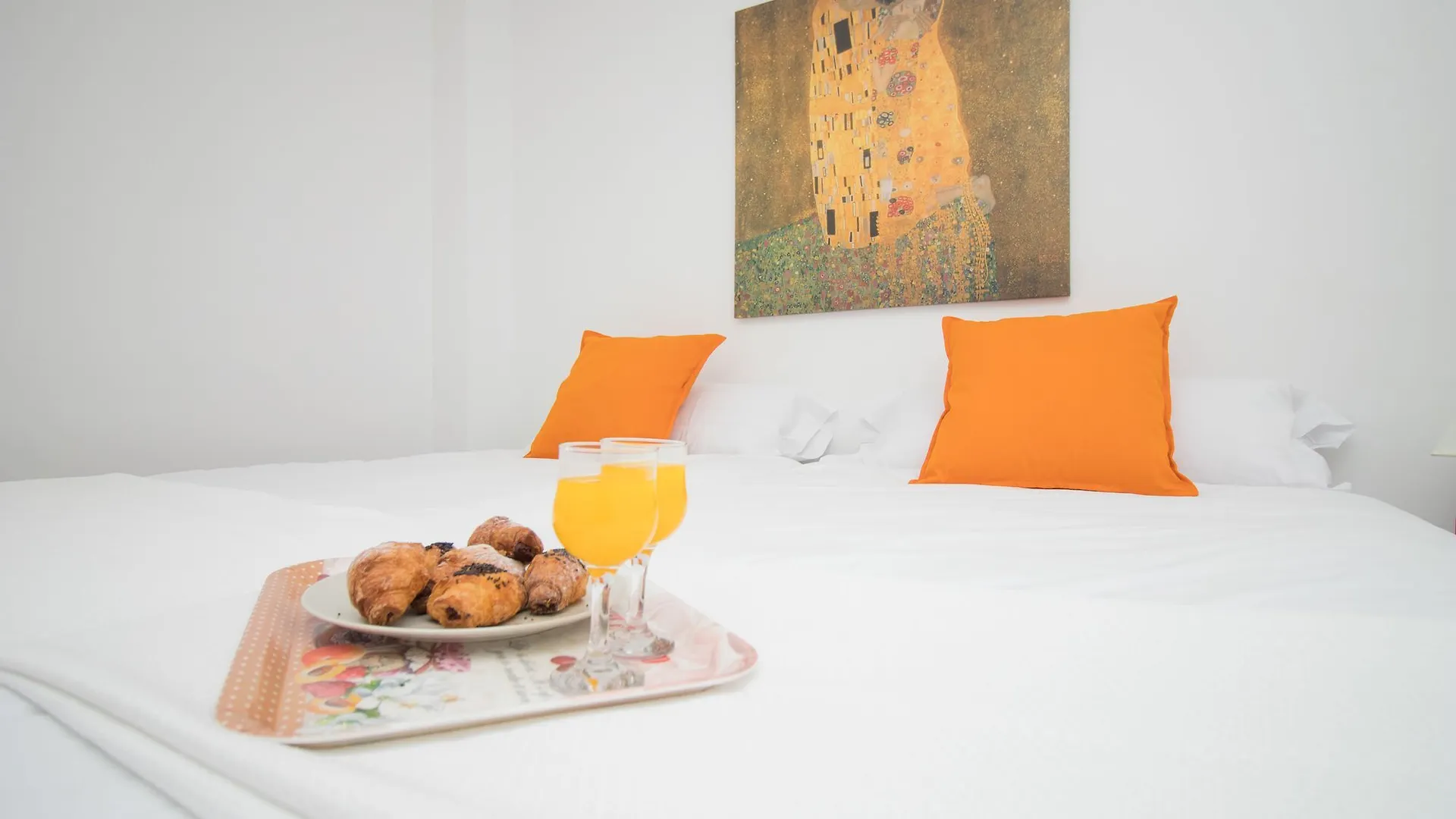 Stunning 3 Bedrooms Apartment Malaga Spain