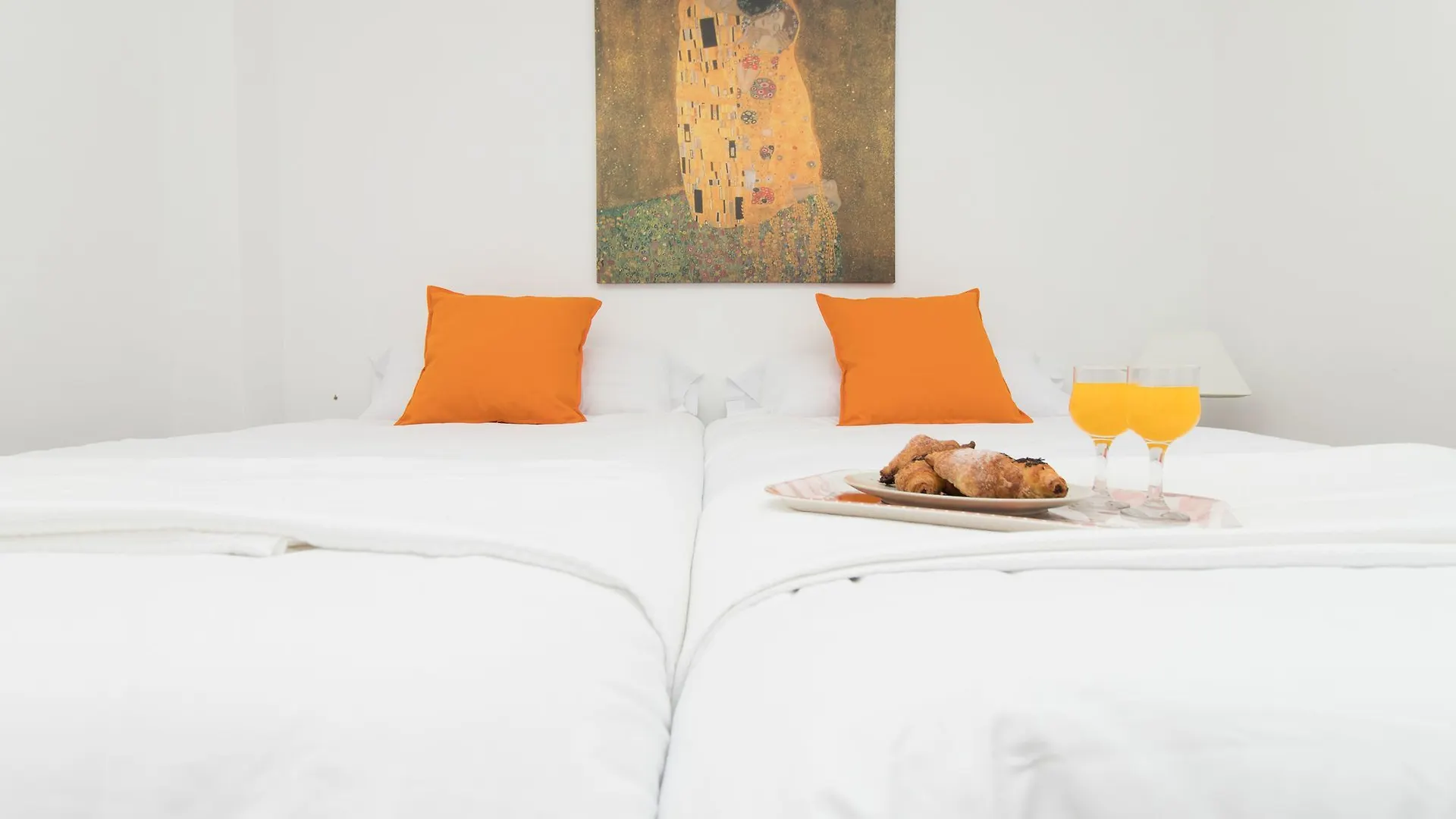 Stunning 3 Bedrooms Apartment Malaga 0*,  Spain