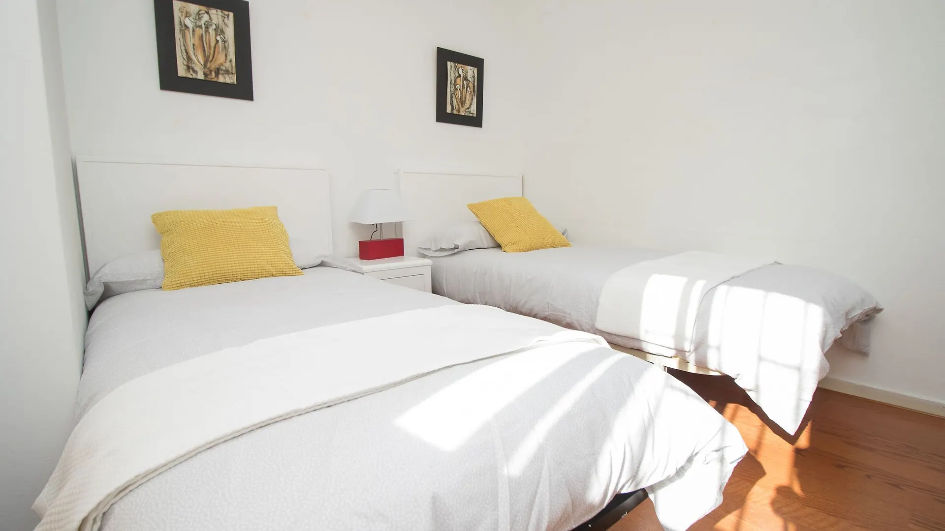 Stunning 3 Bedrooms Apartment Malaga